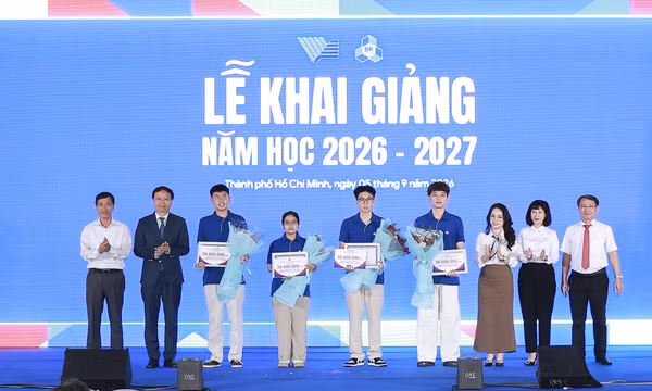 Nữ sinh mở rộng lựa chọn trong lĩnh vực khoa học - kỹ thuật