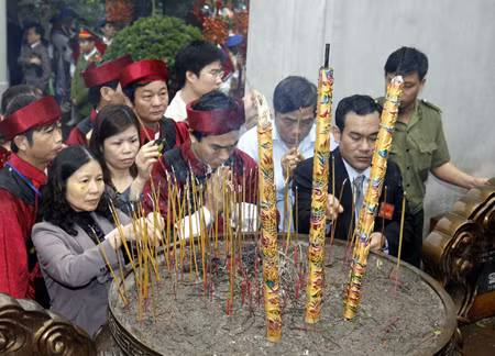 “Tín ngưỡng thờ cúng Hùng Vương ở Phú Thọ” chuẩn bị được trình UNESCO ảnh 1