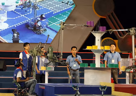 Đêm chung kết Robocon Vietnam 2012 ảnh 2