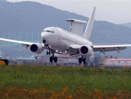 Hàn Quốc sắp triển khai máy bay do thám thế hệ thứ ba ảnh 1