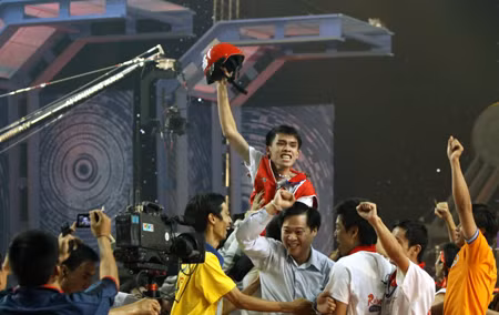 Đêm chung kết Robocon Vietnam 2012 ảnh 4