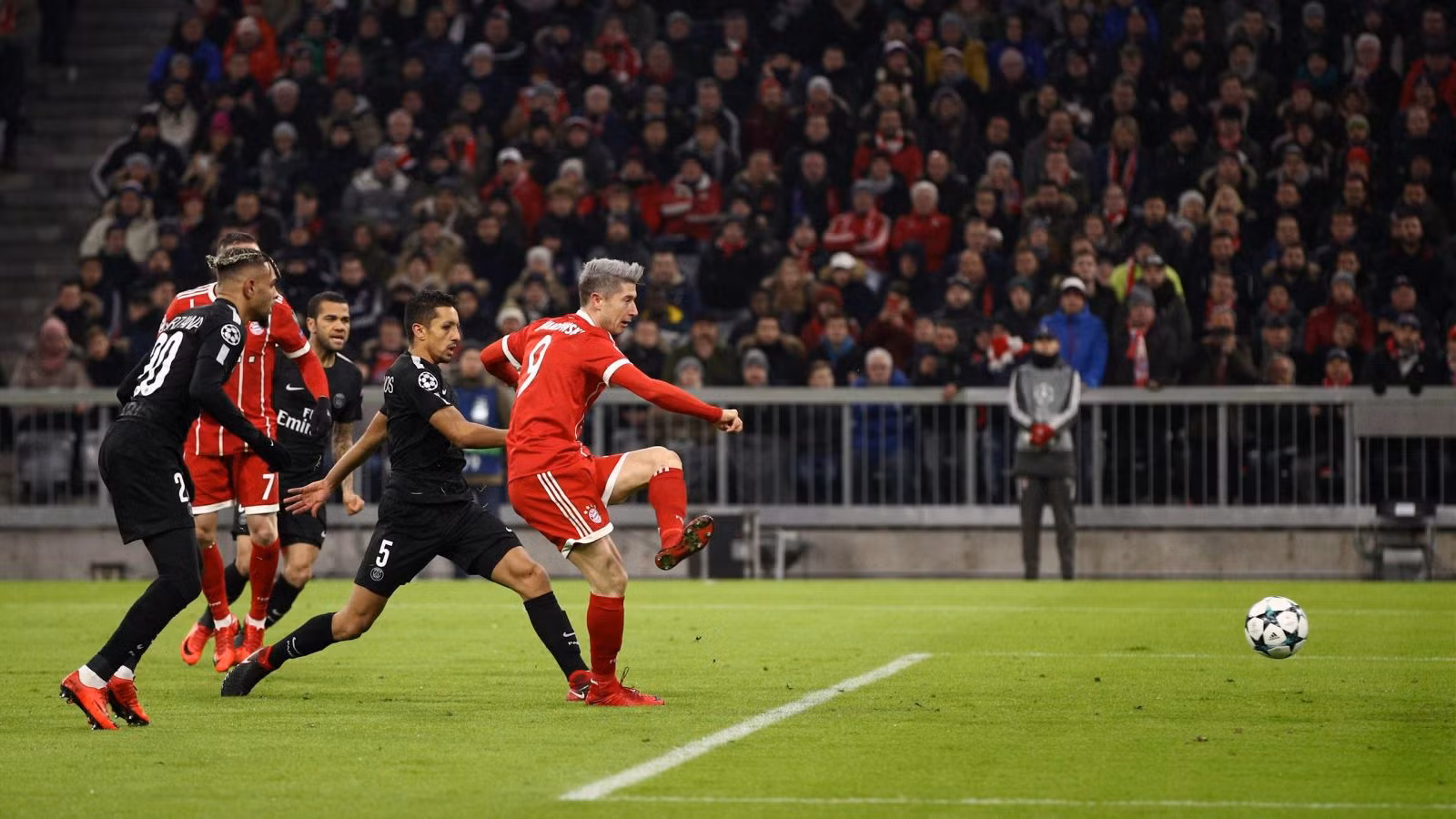 Bayern ‘phục thù’, chấm dứt chuỗi trận bất bại của PSG tại đấu trường châu Âu ảnh 2