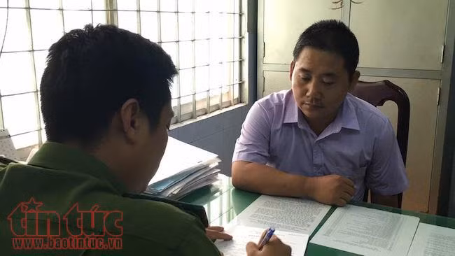 Bắt kẻ giả danh công an lừa đảo chiếm đoạt tài sản ảnh 1