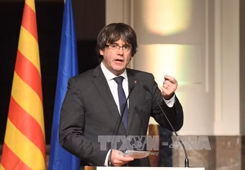 Bỉ hoãn quyết định dẫn độ cựu Thủ hiến Catalonia đến 14/12 ảnh 1