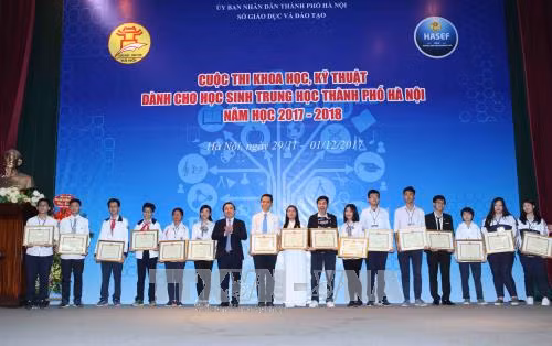 Học sinh Hà Nội đóng góp 56 đề tài khoa học kỹ thuật dự thi quốc gia ảnh 1