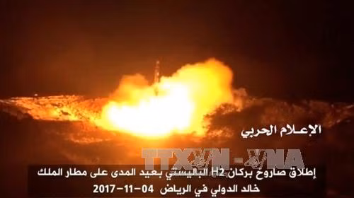 Phiến quân Houthi tuyên bố phóng tên lửa nhằm nhà máy điện hạt nhân UAE ảnh 1