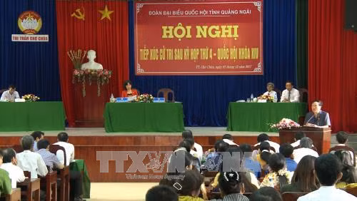 Cử tri kiến nghị nhiều vấn đề liên quan đến đời sống dân sinh ảnh 1