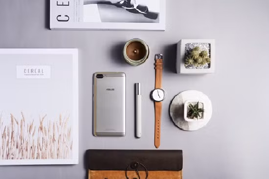 Bán ra khoảng 15 triệu smartphone, các hãng điện thoại vẫn tăng tốc cuối năm ảnh 3