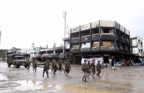Quân đội Philippines đề nghị gia hạn thiết quân luật ở Mindanao ảnh 1