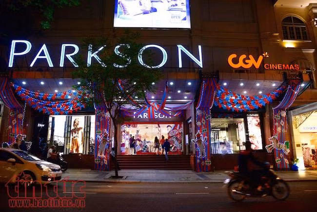TP Hồ Chí Minh lung linh đón mùa Giáng sinh ảnh 7