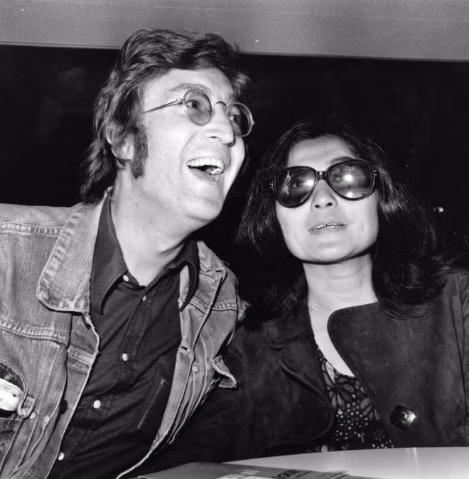 Chuyện gì đã diễn ra trong ngày John Lennon bị ám sát? ảnh 1