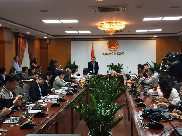 Giá điện tăng không vì khoản lỗ tỷ giá 9.000 tỷ đồng của EVN ảnh 1