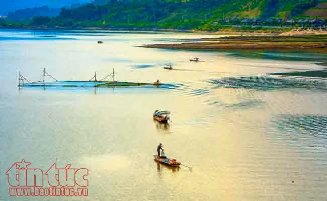 'Viên ngọc quý' Mường Lay trên đỉnh trời Tây Bắc ảnh 5