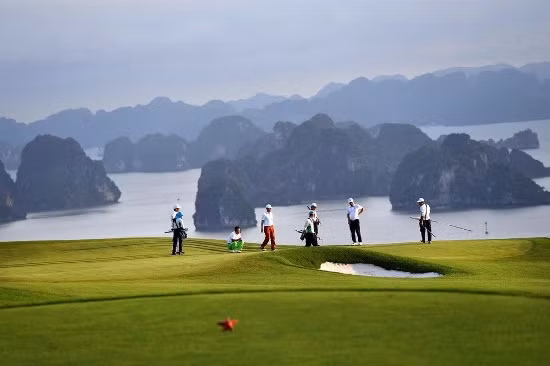 FLC phối hợp tổ chức chuỗi sự kiện Năm Du lịch Quốc gia 2018 tại FLC Hạ Long ảnh 3