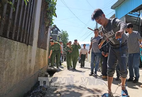 Nổ mìn trong nhà dân để dằn mặt đòi nợ ảnh 3