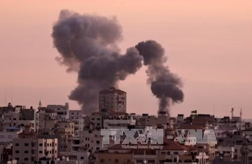 Israel không kích các mục tiêu Hamas ở Dải Gaza ảnh 1