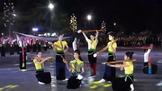 Học, thực hành theo Bác: Lan tỏa giá trị văn hóa đặc sắc của xòe Thái