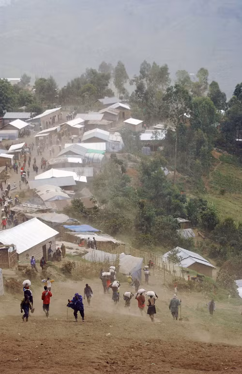 'Rồng rắn' phu mỏ ở Congo ảnh 3