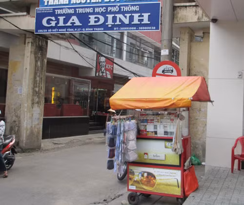 Lách luật để quảng cáo ảnh 1