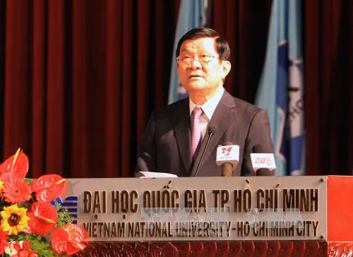 Chủ tịch nước dự kỷ niệm 20 năm Đại học Quốc gia TP.HCM ảnh 1