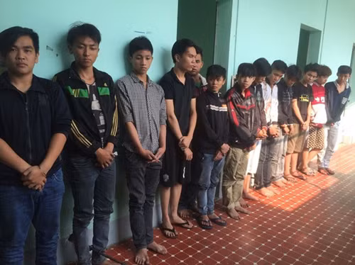 TP.HCM: Bắt băng 'quái xế' cướp giật táo tợn ảnh 1