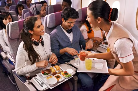 Emirates là "Hãng hàng không tốt nhất thế giới" ảnh 2