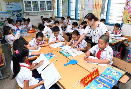 Cân nhắc điều chỉnh việc không chấm điểm học sinh tiểu học ảnh 1