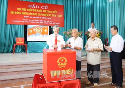 Công tác bầu cử tại các địa phương diễn ra thuận lợi ảnh 1