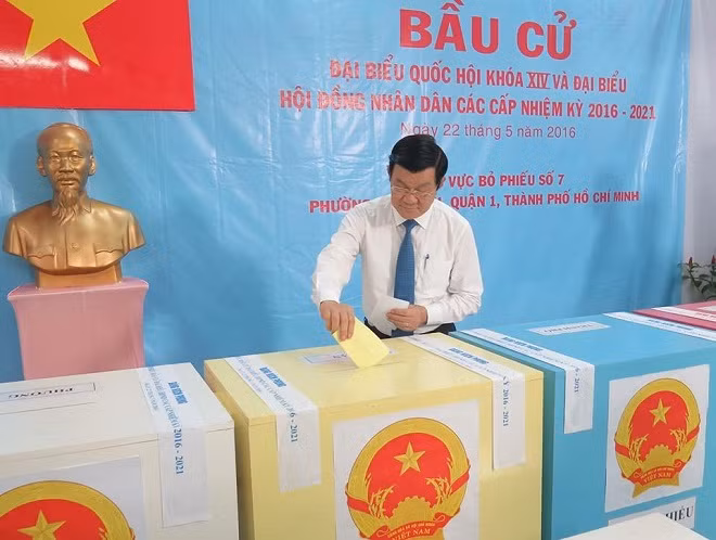 Lãnh đạo Đảng, Nhà nước bỏ phiếu thực hiện quyền công dân ảnh 12