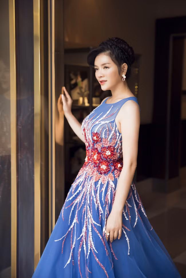 Lý Nhã Kỳ thân thiết với huyền thoại điện ảnh Pháp ảnh 7