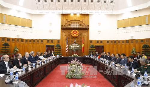 Thủ tướng Nguyễn Xuân Phúc gặp Tổng thống Hoa Kỳ Obama ảnh 1