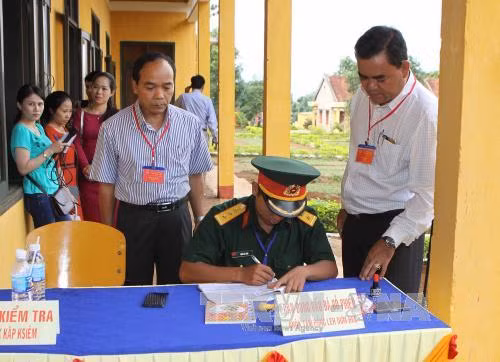Cử tri Trung đoàn Bộ binh 95, Đăk Lăk đi bầu cử sớm ảnh 2