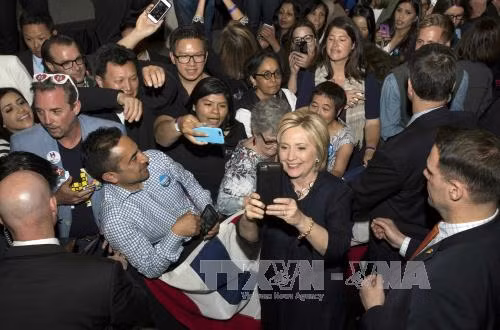 Ông Trump "rảnh tay" đối phó bà Clinton ảnh 2