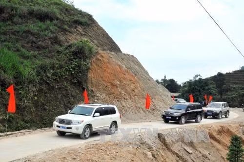 Cử tri Hà Giang thi đua thực hiện tốt quyền và nghĩa vụ của công dân ảnh 1