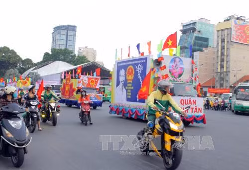 Tuyên truyền ý nghĩa bầu cử trong công nhân lao động ảnh 1