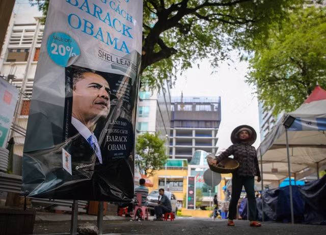Hàng loạt mặt hàng "nóng" cùng chuyến thăm của ông Obama ảnh 3