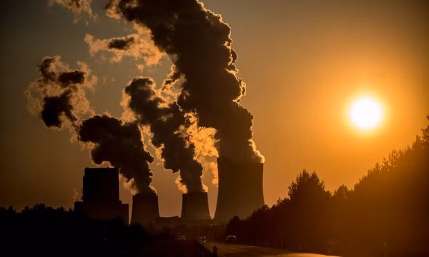 Nồng độ CO2 trong không khí tăng cao kỷ lục ảnh 1