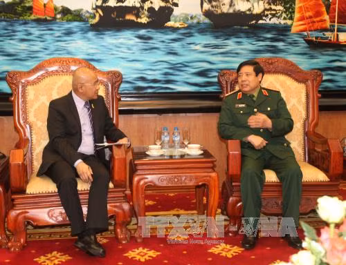 Đại tướng Phùng Quang Thanh tiếp Thứ trưởng Quốc phòng Philipines ảnh 1