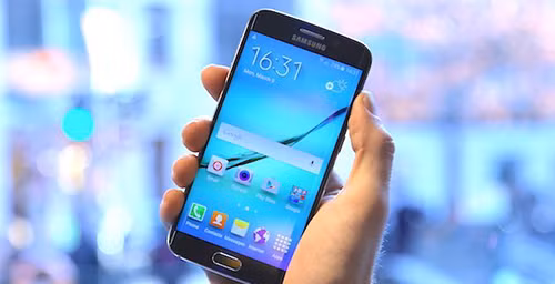 Samsung bỏ xa Apple trên thị trường smartphone ảnh 1
