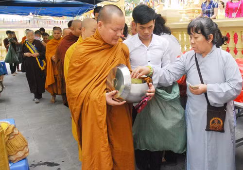 Đón Tết Chol Chnam Thmay tại Hà Nội ảnh 10