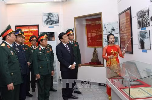 Kỷ niệm 70 năm Ngày truyền thống Trường Sỹ quan Lục quân 1 ảnh 1