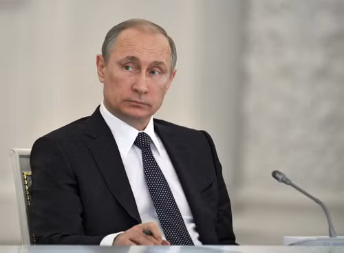 Ông Putin kiếm ít tiền hơn nhiều quan chức Điện Kremlin ảnh 1