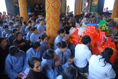 Đón Tết Chol Chnam Thmay tại Hà Nội ảnh 3