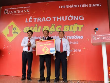 Agribank trao giải chương trình 'Mừng xuân Ất Mùi - Niềm vui nhân đôi' ảnh 1