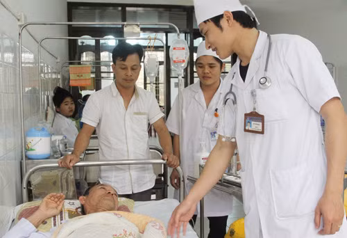 Nam Định quan tâm chăm sóc sức khỏe nhân dân ảnh 1