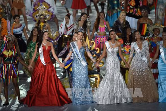 Người đẹp Tây Ban Nha đăng quang Hoa hậu Thế giới 2015 ảnh 4