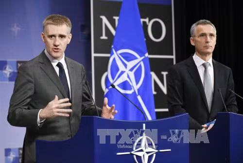 Montenegro nhận được thư mời gia nhập NATO ảnh 1
