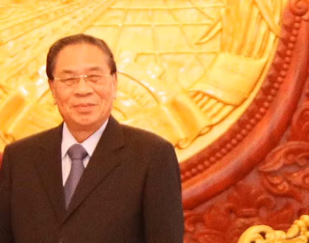 Chủ tịch nước Lào ban hành hiến pháp mới ảnh 1