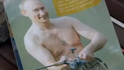 Nga xuất bản lịch Tổng thống Putin ảnh 1