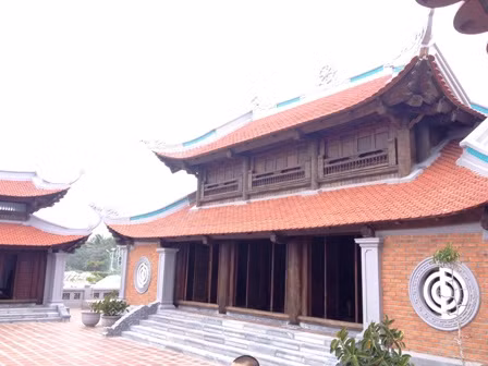 Linh thiêng những ngôi chùa giữa Biển Đông ảnh 10